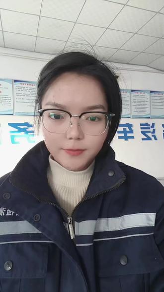 审车应该看那个日期呢@DOU+小助手 @抖音小助手 #审车 #上热门 #沙湾