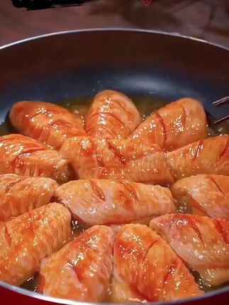 美食达人们集合👩🍳 农家土鸡中翅安利给你们~原切新鲜鸡肉,无拼接合成,烤着吃、炖汤喝都超赞,吃得健康又放心,快戳链接买起来🛒 #农家土鸡中翅 #原切鸡肉 #美食食材 #烤翅 #炖汤食材