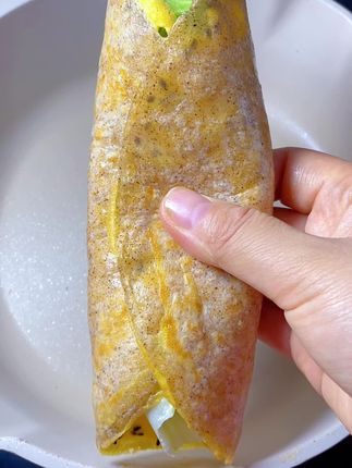 早起五分钟就可以搞定全家人的早餐,比煎饼果子还好吃#吃瘦不饿瘦健康饮食 #懒人必备 #合理饮食营养均衡 #3分钟营养早餐挑战 #低卡低脂餐