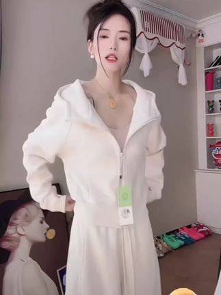 休闲套装减龄显瘦穿搭#优雅气质 #强烈推荐 #休闲穿搭#运动套装#高级感穿搭