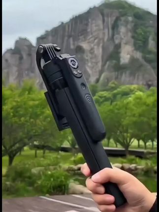 AI智能跟拍云台人脸跟踪自拍杆,360度全自动旋转,旅游,便携防抖支架#手机支架 #自拍杆 #智能跟拍云台 #手机支架自拍杆拍摄 #户外拍摄