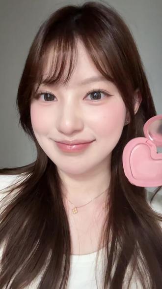 韩女水光感的小秘诀 谁看了不说一声氛围感的神~#lilybyred腮红膏 #lilybyred #水光腮红