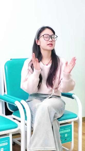 医护场所陪护休息的救星来啦!快来看看这款花粉云智能共享陪护椅!#共享陪护椅 #陪护椅厂家 #源头实力厂家 #便民服务