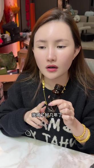 女人过了25岁,一定要补胶原蛋白,每天两瓶,脸蛋满满水润感,素颜皮肤透亮,状态越来越好#胶原蛋白 #胶原蛋白肽 #胶原蛋白肽饮品