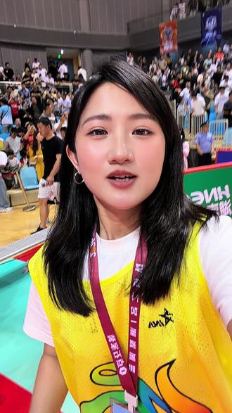 衡阳队71:69主场战胜张家界队 现场燃爆了!!!!!!!!!
#湘BA #衡阳 #张家界 #篮球 #衡扫千军顶峰相见