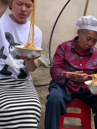 正宗毕节赫章半干米线贵州米粉大米制作米线独立真空包装无添加#米线 #米粉 #贵州米粉 #半干米线 #早餐米粉 @DOU+好生意 @DOU+小助手