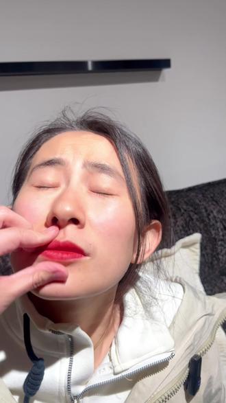 请问:树上三只鸟,啪开一枪,树上还剩几只鸟#脑筋急转弯搞笑 #性感大母猪 #抽象 #性格腼腆小女孩 #搞笑女
