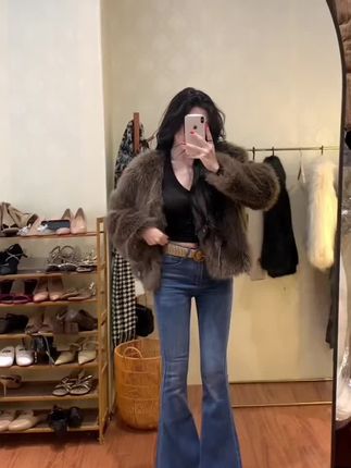 新款修身长腿微喇牛仔裤女2025秋季高腰显瘦时尚气质鱼尾喇叭裤#修身穿搭#微喇牛仔裤#鱼尾喇叭裤#时尚气质#微喇裤