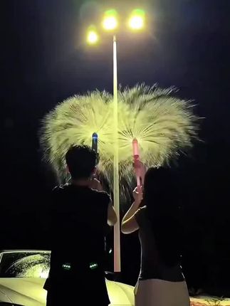 抖音同款烟花水枪情侣拍照浪漫道具手持抽拉打水仗水枪送女生礼品