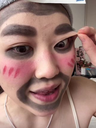 强烈建议所有单眼皮肿眼泡内双的姐妹快试试这个#双眼皮贴~你会回来感谢我的!#内双肿眼泡 #眼妆#美妆百万新星计划#动动手就贴出双眼皮