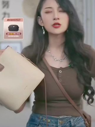 #时尚美包 #潮流女包 #百搭包包 #单肩包 #女神穿搭