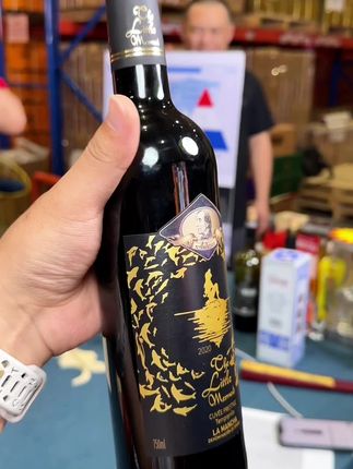 西班牙原瓶进口而且是DO级还不是餐酒,一百不到给寄一箱!