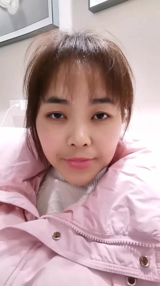 刚发就删再重发?90%的人都做错了! 做抖音真的细节决定流量,
别像我一样,自己坑自己,还被判搬运。
如果出现像我这种情况就先申诉,
如果申诉失败就把那个视频隐藏掉,
想重发,最好重新录制、重新剪辑。
但是千万不要随便删除视频,
这种做法是会伤害自己账号的,
万万使不得呀!❣️
#避坑指南 #经验分享 #新人做抖音 #宝妈 #真实生活分享计划