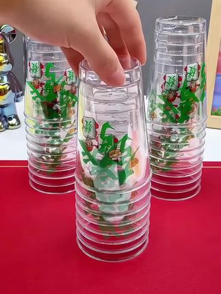 逢年过节家里招待客人用这个航空杯太🈶面子了,喝热茶不烫手, 实物质感非常好,通透厚实!高端上档次! #航空杯 #一次性杯子 #杯子 #杯子控 #美观实用@DOU+小助手
