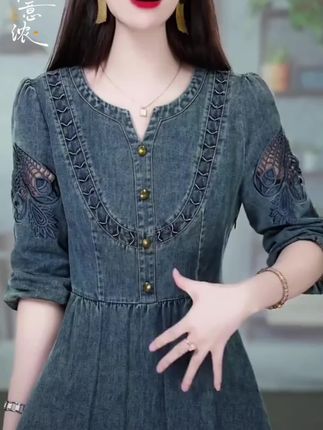 2025秋季新款修身气质显瘦减龄精致牛仔中长款连衣裙#时尚连衣裙#气质牛仔裙#洋气连衣裙#显瘦长裙#百搭连衣裙