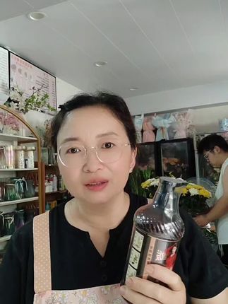 一款专门防脱发的洗发·护发的膏,自己用出来的效果,忍不住分享给大家,如果你刚好需要,就点击下方链接下单吧,期待和我一样的好评#好物推荐🔥