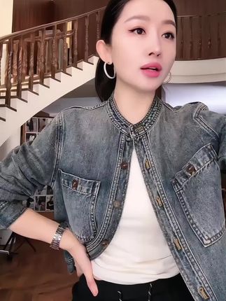 一衣多穿才是穿搭的精髓#早秋穿搭 #一衣多搭 #牛仔穿搭 #牛仔外套 #百搭牛仔