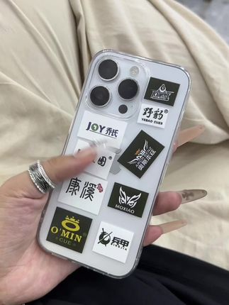 带上这个手机壳感觉又要涨球了!#潮牌手机壳#爱了爱了 #台球 #苹果17手机壳 #这个手机壳真的长在我心巴上了