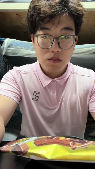 三口一个巧乐兹#张雪峰 #你跑不过我你信吗 #巧乐兹 #三口一个巧乐兹