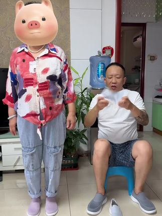 这小健步鞋穿上是忒舒服了!软软呼呼的,版型做的还那么好看,主要这价格太合适了!