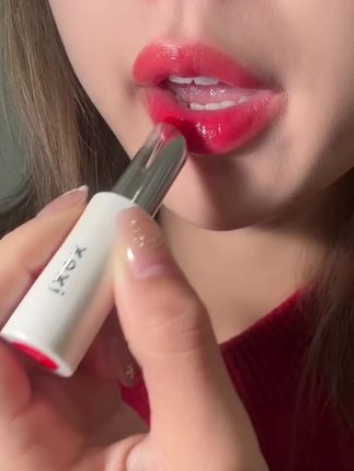 素颜女神 伪素颜口红 滋润 淡化唇纹 去死皮护唇润唇膏 补水口红#美妆 #唇妆 #口红 #唇膏 #美妆好物