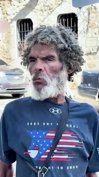 国外的真人秀改造现场,流浪汉与之前大相径庭 #带你看世界 #奇闻趣事