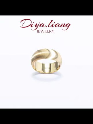 925银戒指 梁雅帝新品【镭射波纹】K金色素圈百搭时尚纯银戒指#梁雅帝新品戒指#猫眼戒指#素圈戒指#百搭日常戒指#通勤约会配饰