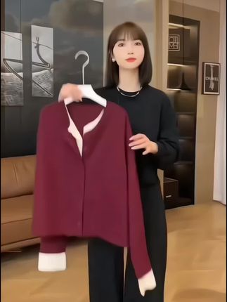 2025春秋时尚气质假两件洋气上衣+高腰遮肚阔腿裤欧货穿搭套装女#秋装新款#时尚休闲百搭#羊气上衣#新款上新 #新款分享