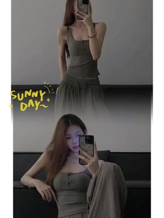 #虽然我长得一般但我穿搭不一般 #酷女孩穿搭 #2025夏季辣妹风休闲百搭小众洋气U领吊带背心高腰直筒宽松阔腿裤#又酷又飒 #好物推荐🔥