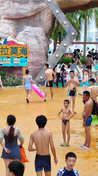 嘉悦全海景公寓别墅抖音团购来啦,来鼎龙湾玩推荐入住,超高性价比,海景房住得舒心,点击视频地址团购#湛江旅游攻略 #广东夏季玩水指南 #水上乐园#鼎龙湾海景房 #鼎龙湾住宿#旅行推荐官 @DOU+上热门 @DOU+小助手 @巨量本地推 @抖音流量扶持