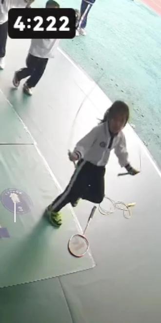 普通娃跳绳逆袭:零基础→1分钟200+ 怎么做?分享给你们~
跳绳真不是天赋,是方法+坚持,普通娃也能做到!
#亲子日常#一年级跳绳#幼小衔接#育儿分享#我的带娃闯关日记