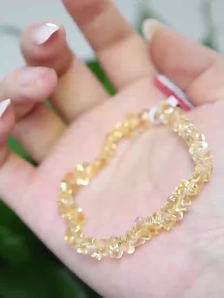 黄水晶随形手链 ✨黄水晶随形手链,温润如你,点亮腕间温柔时光。#高贵典雅寓意美好祝福#手链推荐