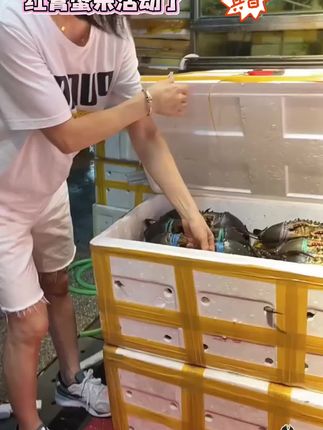 #螃蟹 #海鲜水产 #吃海鲜 #野生青蟹