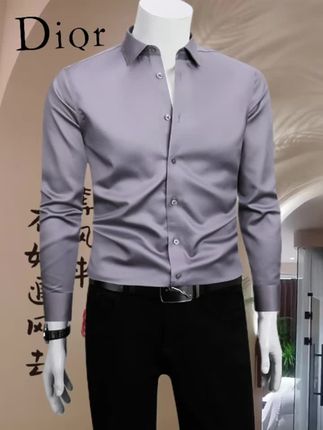 宝子们👀保罗家秋季的200支纯棉DP免烫长袖衬衫太绝啦! 200支纯棉面料,柔软亲肤超舒适,触感简直绝了😍DP免烫工艺超棒,怎么穿怎么洗都不易皱,超省心。商务休闲都能轻松驾驭,简直是男士必备。 #保罗衬衫 #200支纯棉 #DP免烫 #秋季男装 #商务休闲衬衫