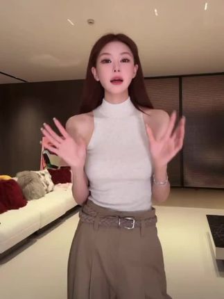 #显瘦穿搭 #打底衫 #品质女装 #谁穿谁好看 #温婉