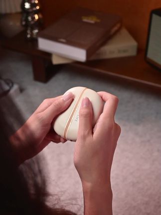 冬天fps玩家的福音,对枪手感依旧火热#磁吸暖手宝 #暖手宝 #送礼