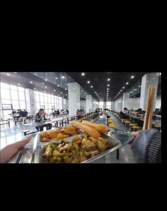 今日 一镜到底食堂打饭篇 下期一镜到底篇想看什么系列 评论区#食堂 #学校饭菜#私立高中