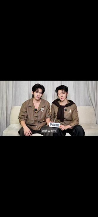 咱那讲话了,下次有活动多多预热呀,我都买完十分钟才刷到品宣#杂志 #云熠 @云旗Yunqi @郝熠然