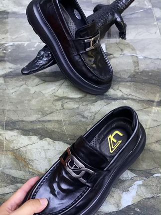 U7品牌牛皮男鞋,好穿不累脚!#软底软面穿上超舒服 #专柜品质 #秋季上新 #脚肥脚宽都可以穿 #好穿不累脚