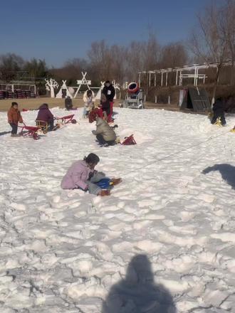 玩雪就来璞趣园还有土耳其热气球可以打卡哦