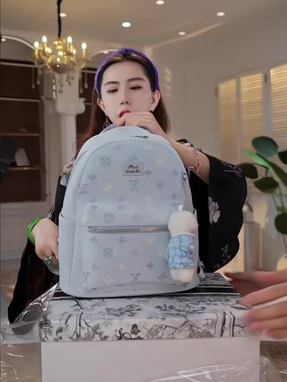 【遥哥定制】经典设计款简约双肩包DFN694-图片色【赠挂件】 #双肩包推荐 #双肩包大容量 #双肩包旅行 #学生背包 #百搭包包