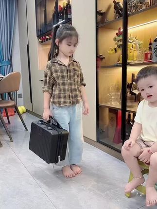 #姐弟组合搞笑 #记录成长过程 #哈哈哈娱乐一下😂😂😂