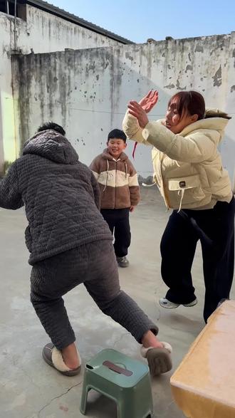 爸爸摊上事了 #搞笑 #万万没想到 #结果出乎意料 #农村趣事 #家庭搞笑