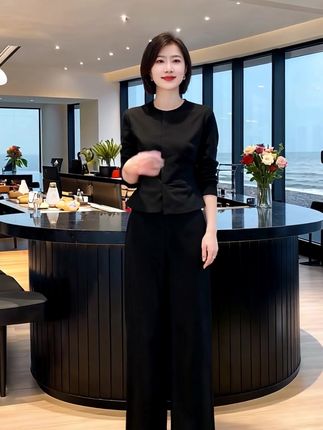 #早秋贵气感穿搭 #早秋显身材平价上衣合集 #早秋焦糖色氛围感穿搭 #早秋高智感职场穿搭 #小个子秋冬穿搭@DOU+小助手 @巨量千川