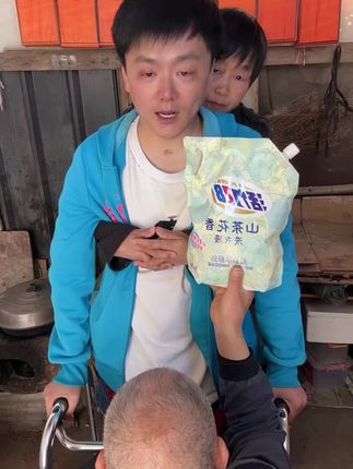 已经在谷底了,不管怎么走都是向上……#活力28洗衣液 #山茶花洗衣液