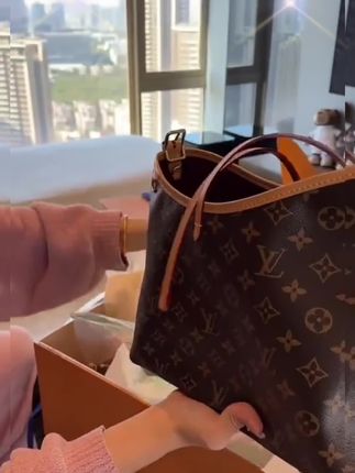 韩版托特包单肩包,时尚百搭经典轻奢休闲春夏秋冬季新款托特包!#托特包#百搭包包 #包包控 #单肩包 #美包分享