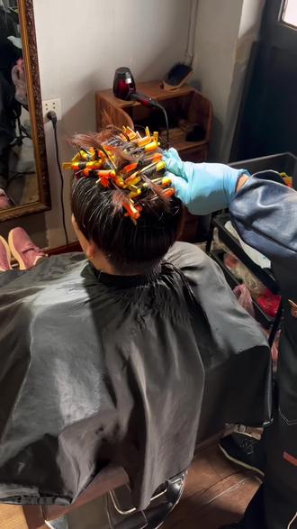 头发细少,可以烫这种发根烫