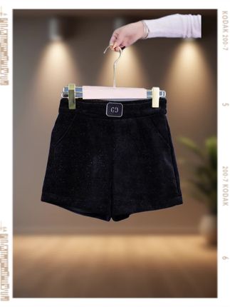 高腰a字短裤女秋冬季新款外穿时尚宽松显瘦阔腿裤宽松短裤#显瘦穿搭 #短裤 #秋冬穿搭 #遮肉显瘦