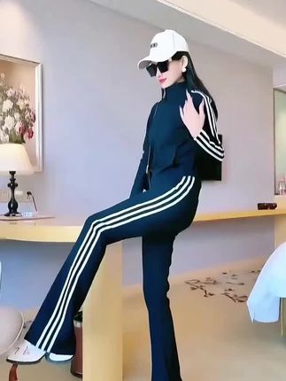 休闲运动套装女春秋短外套立领修身外套健身洋气长袖运动服两件套#爆款热卖中#厂家直发
