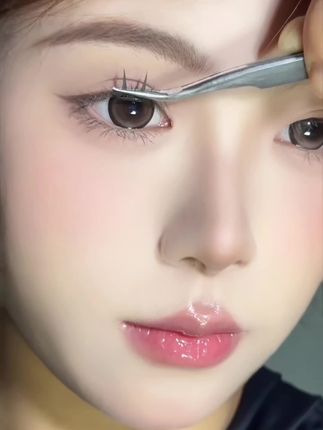 小鹿睫毛真的好好看啊!免胶款很适合新手!!这个价格怎么贴都不心疼#人人都可以是睫毛精 #假睫毛 #美睫分享